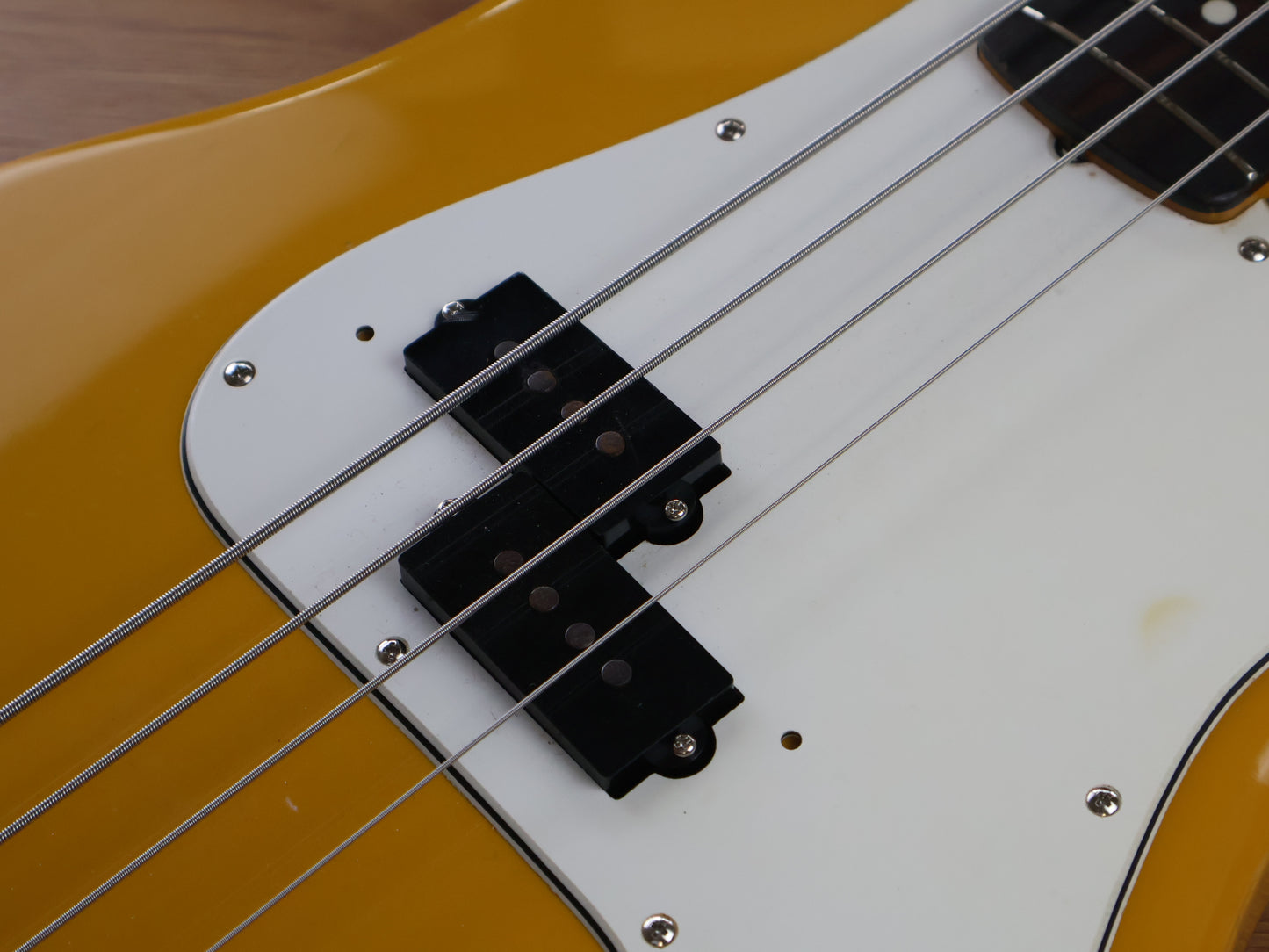 1997 Fender Japan '62 Reissue Precision Bass (Faded Capri Orange)