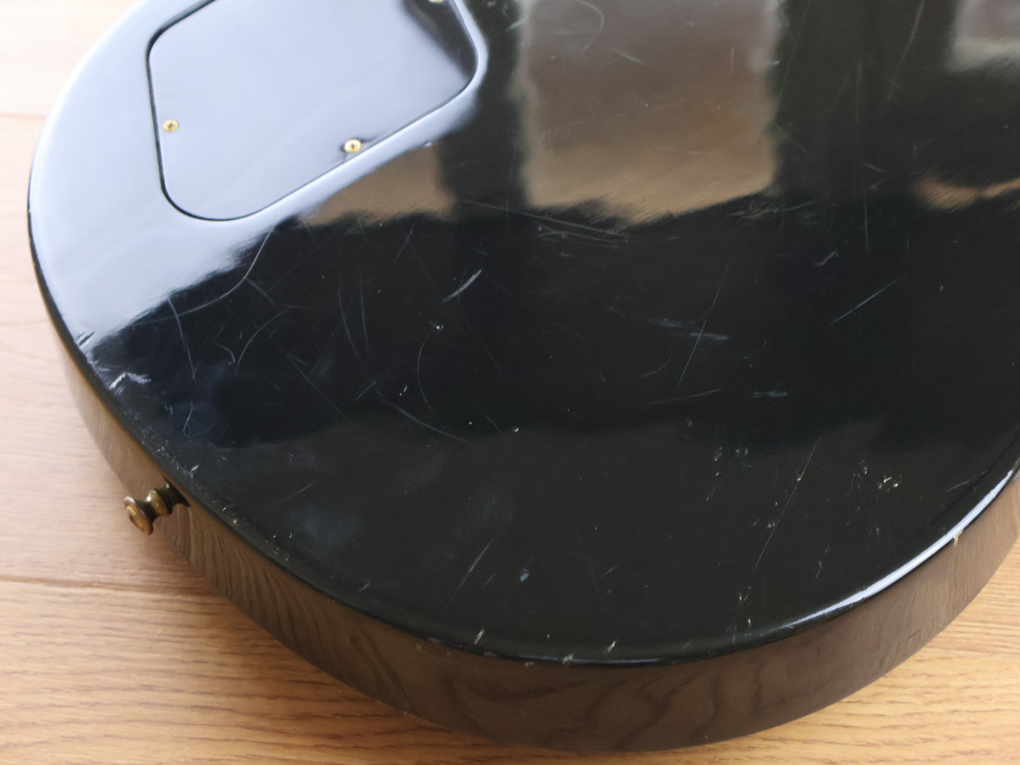 1996 Gibson USA Les Paul Studio (Black & Gold)