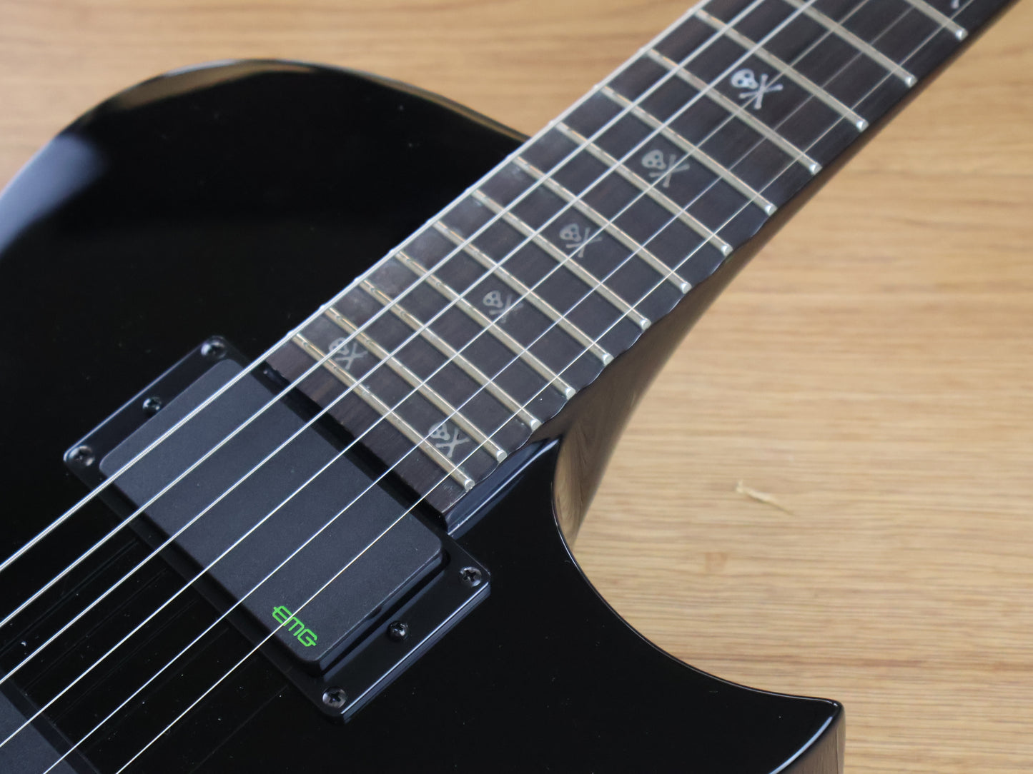 2012 LTD (by ESP Japan) Kirk Hammett KH3 Spider 30th Anniversary Signature Model (Black)