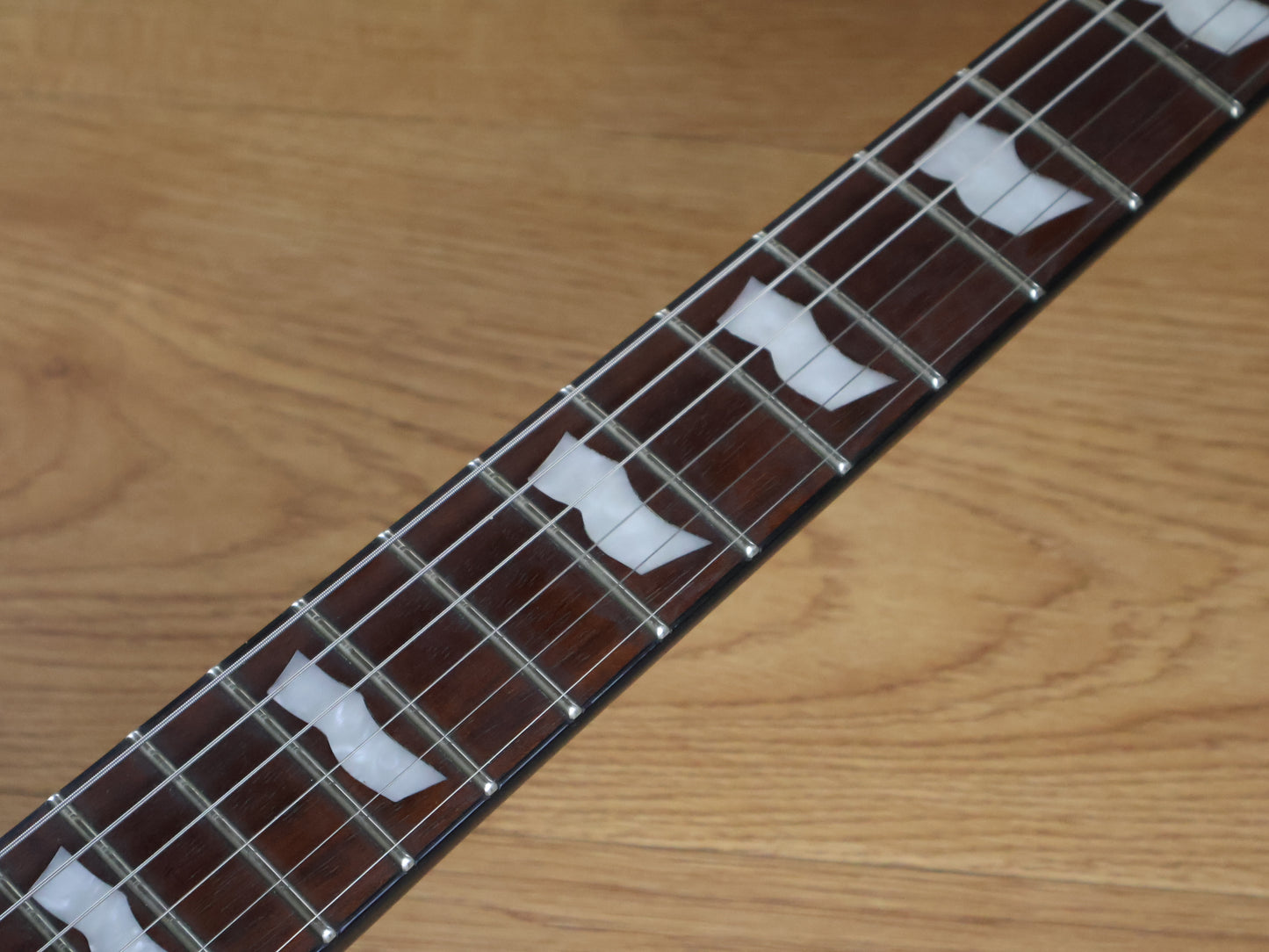 2020 LTD (by ESP Japan) EC-256 Eclipse Single Cutaway (Black)