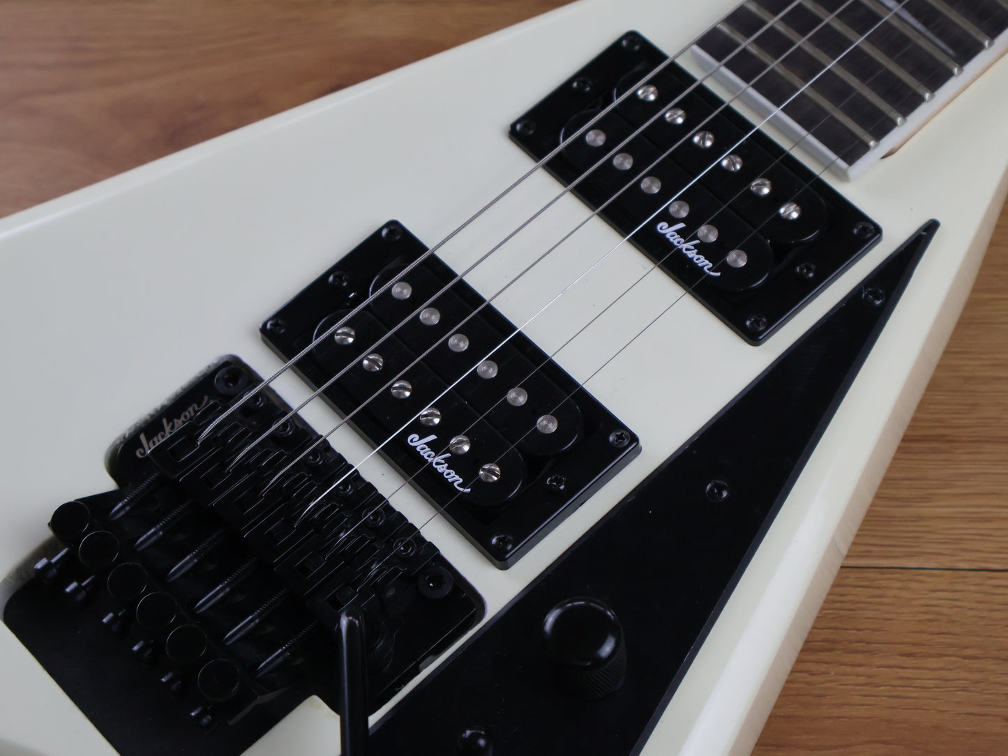 2021 Jackson JS Series Rhoads JS32 Flying V