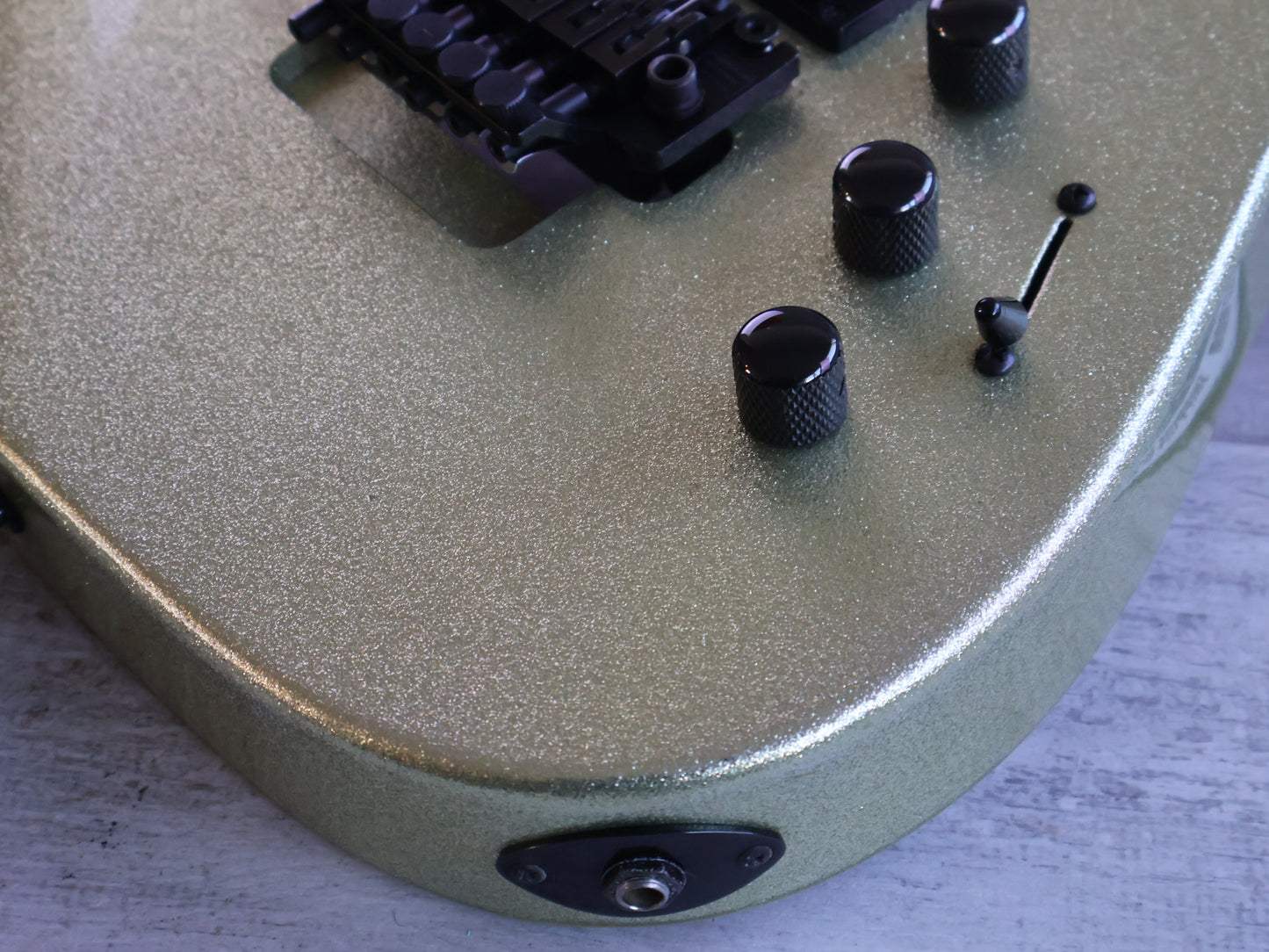 1991 Charvel Japan SL-140-HH Neckthrough Soloist (Platinum Pearl)