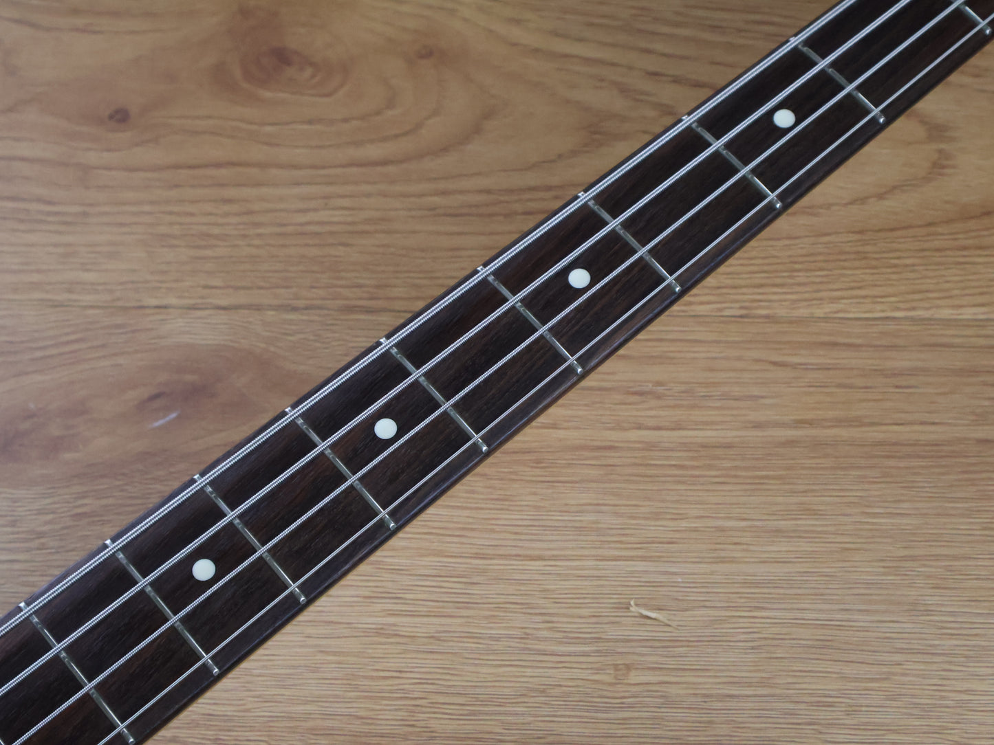 2010 Fender Japan JB62 '62 Reissue Jazz Bass (Vintage White)