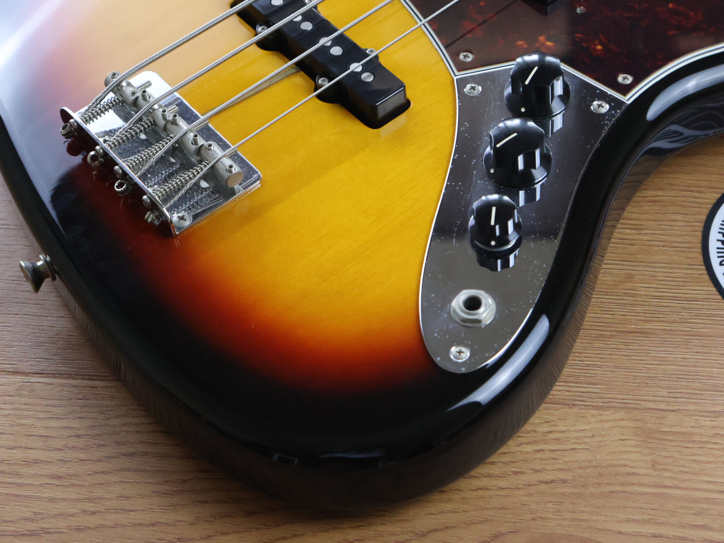 2020 Fender Japan Traditional 60's Jazz Bass (Sunburst)