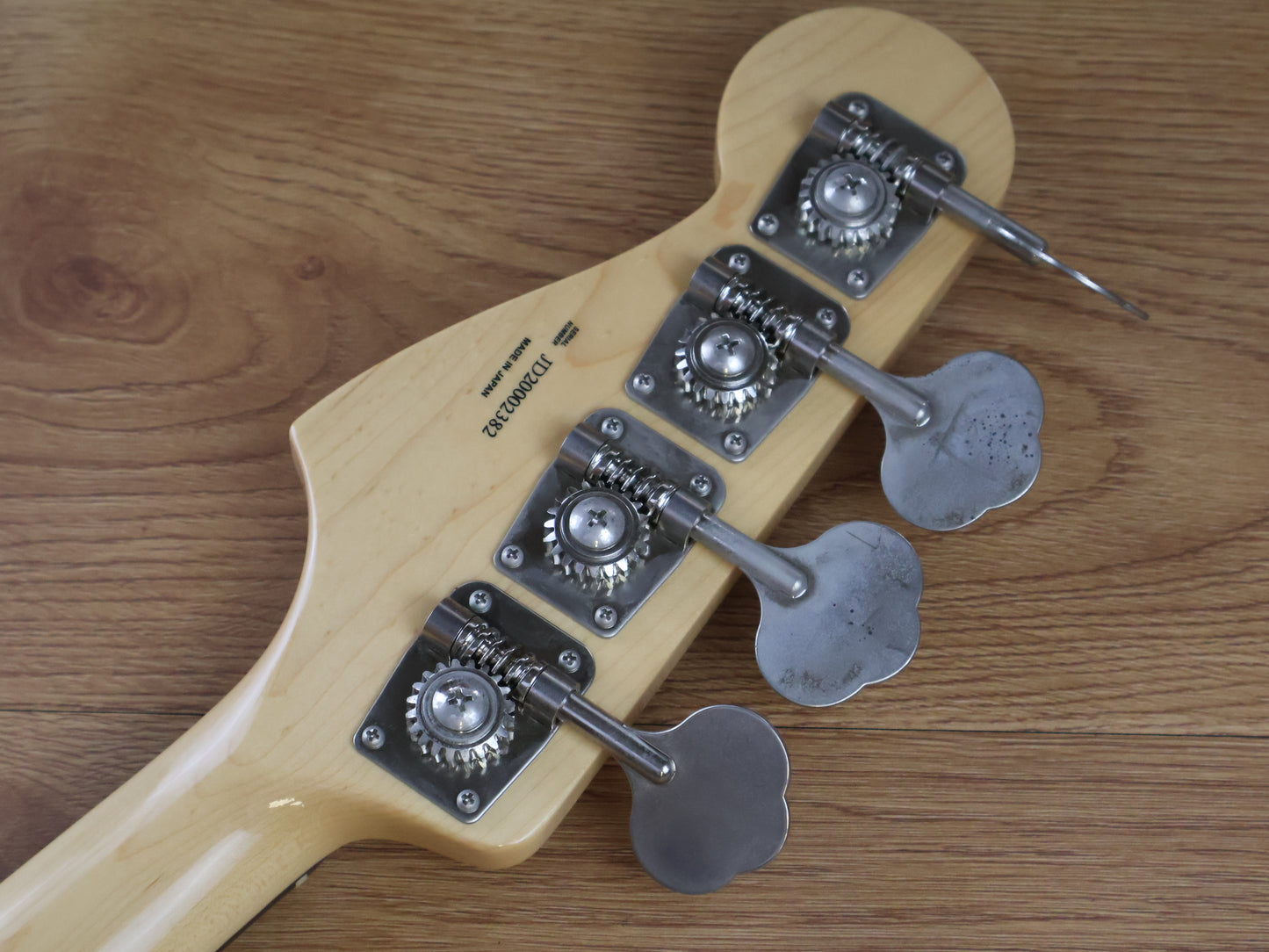 2020 Fender Japan Traditional 60's Jazz Bass (Sunburst)