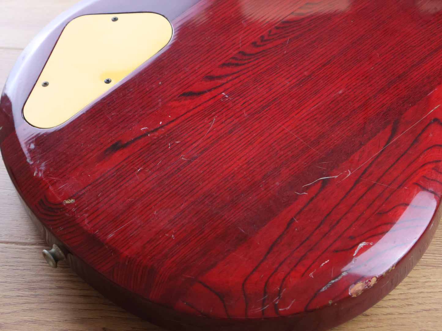 1981 Aria Pro II CSB-380 Cardinal Series Bass (Transparent Red)