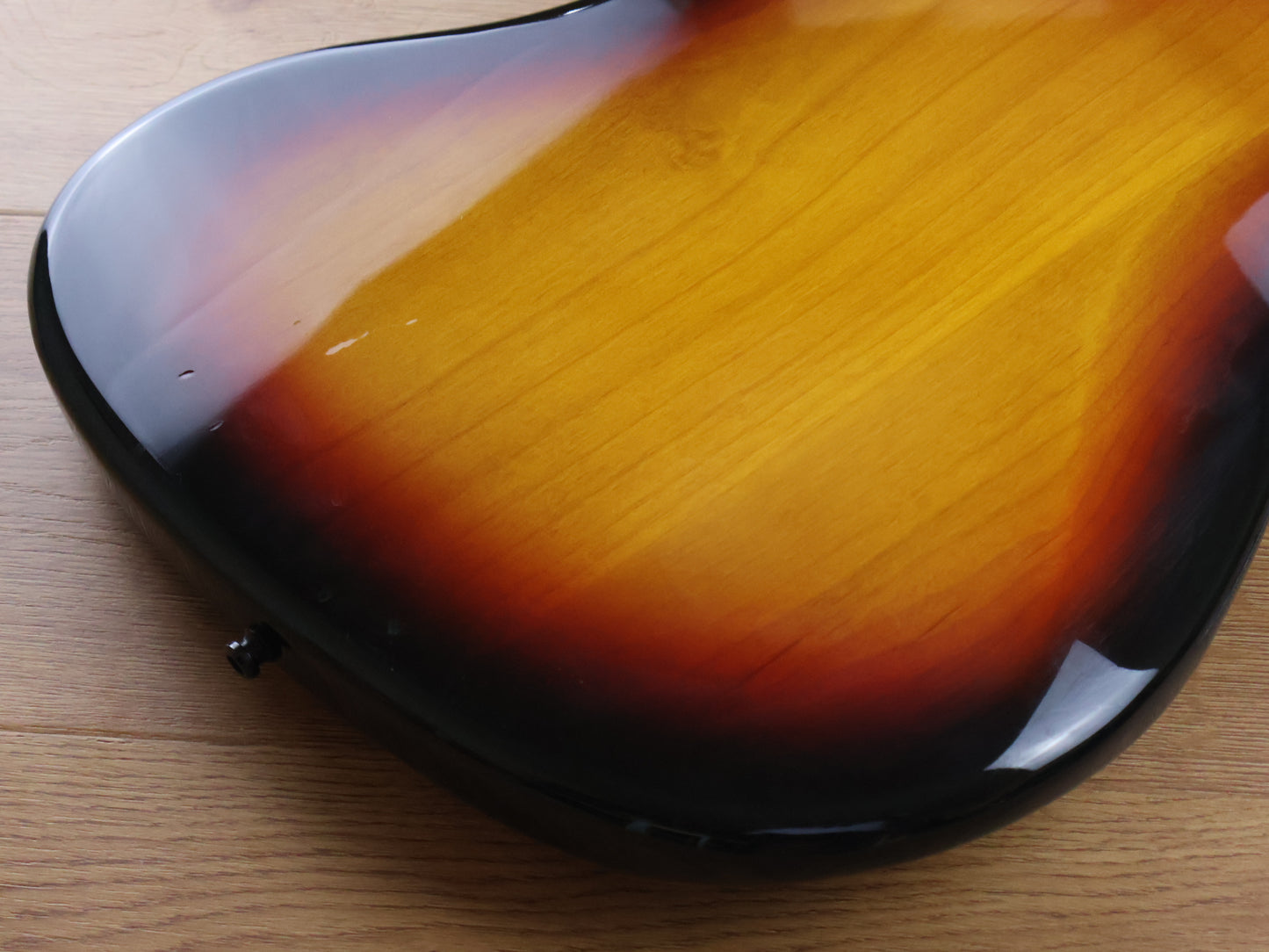 2003 Fender Japan JB62 '62 Reissue Jazz Bass (Sunburst)