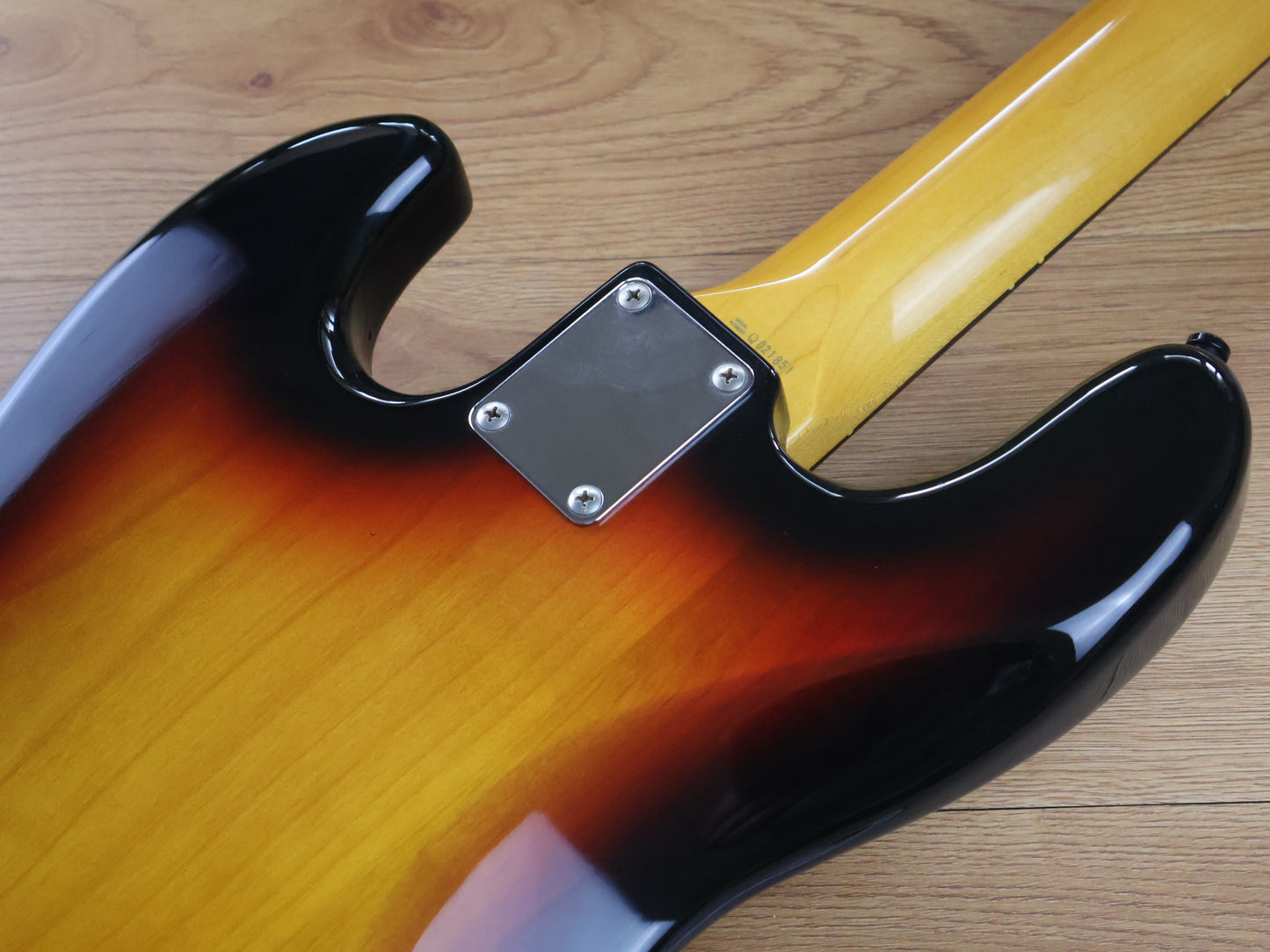 2003 Fender Japan JB62 '62 Reissue Jazz Bass (Sunburst)