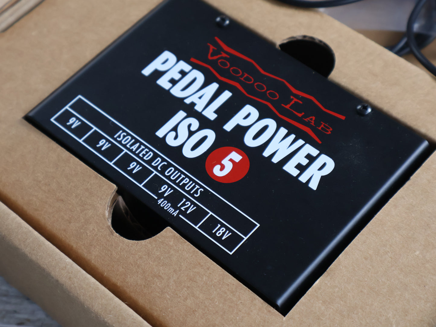 Voodoo Lab Pedal Power ISO-5 5 Outlet Isolated Power Supply for DC Pedals
