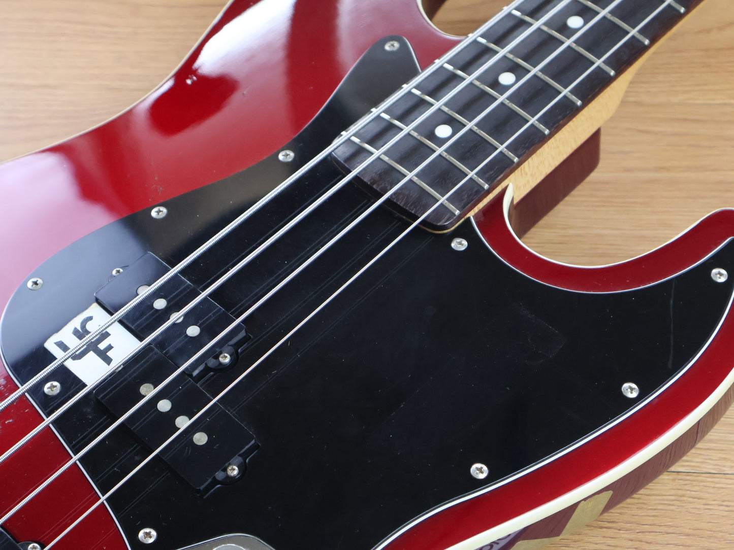 2014 Fender Japan Aerodyne Bass (Old Candy Apple Red)