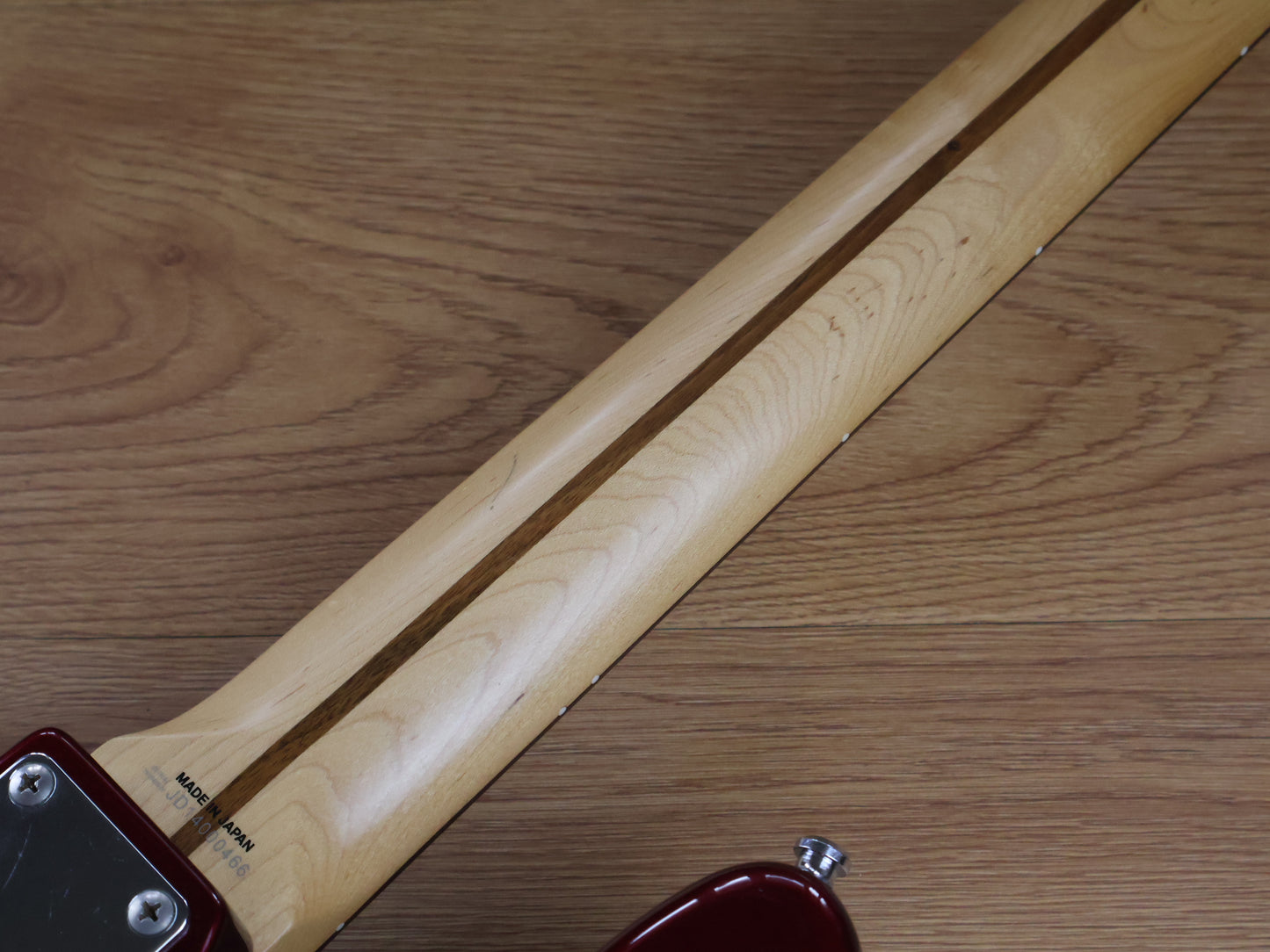 2014 Fender Japan Aerodyne Bass (Old Candy Apple Red)