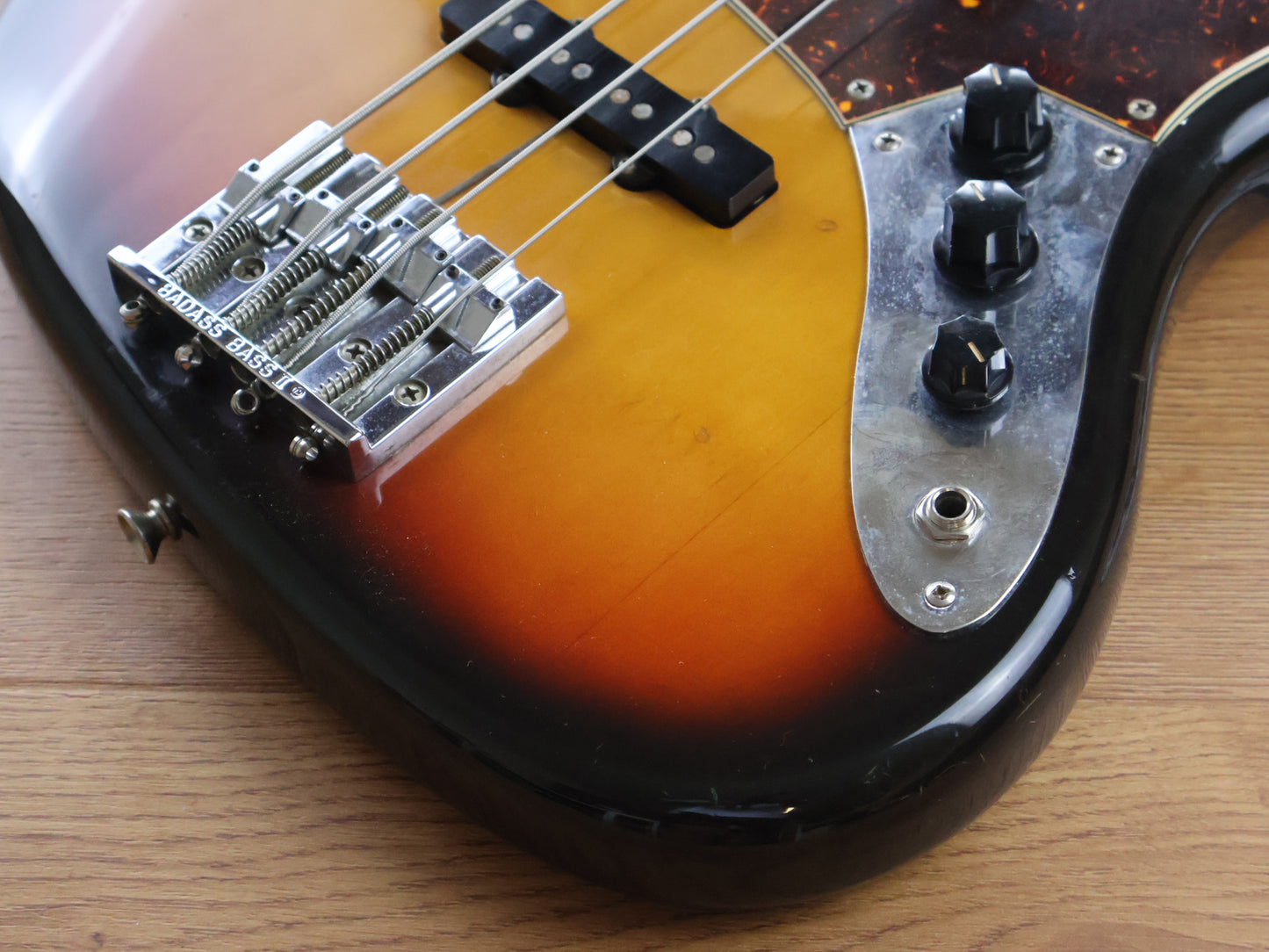 1990 Fender Japan JB62 '62 Reissue Jazz Bass (Sunburst)