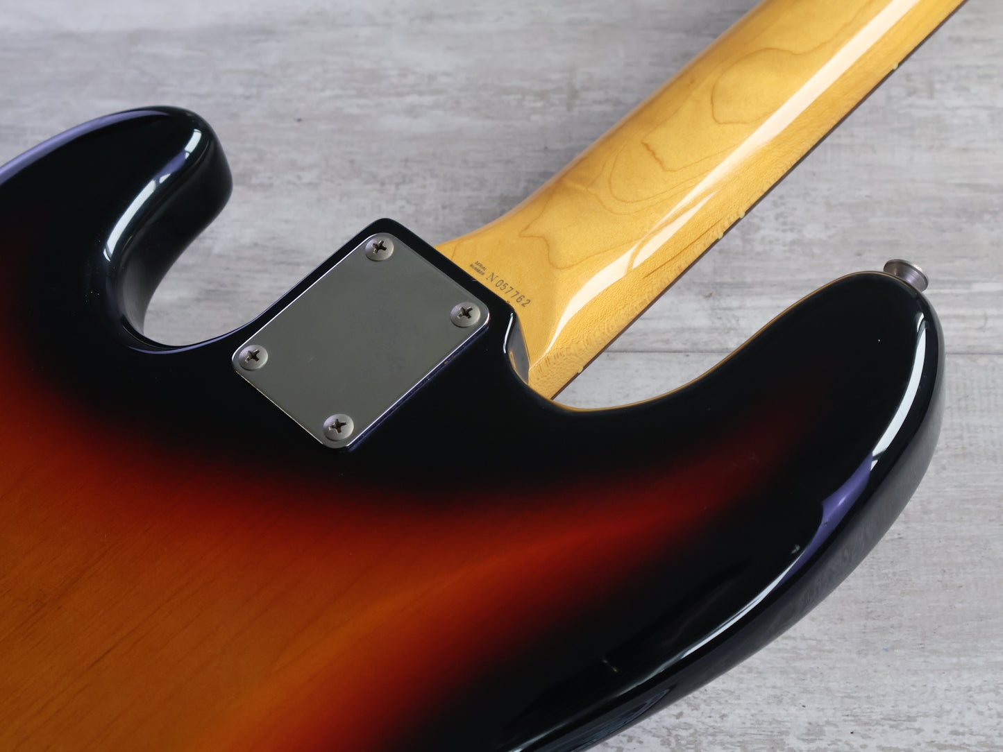 1993 Fender Japan JB62-FL '62 Reissue Jaco Fretless Jazz Bass (Sunburst)