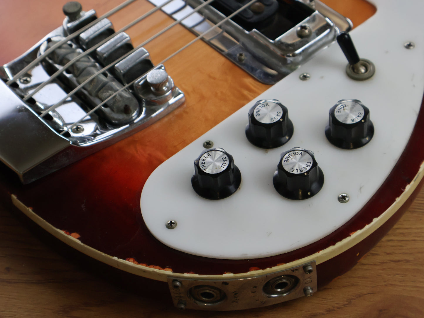 1997 Rickenbacker USA 4003 Bass (Fireglo)