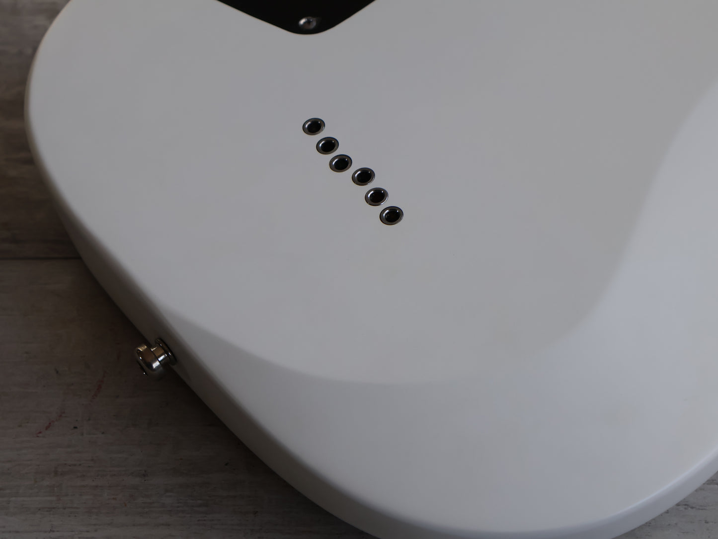 2018 Schecter C-6 Deluxe (White)