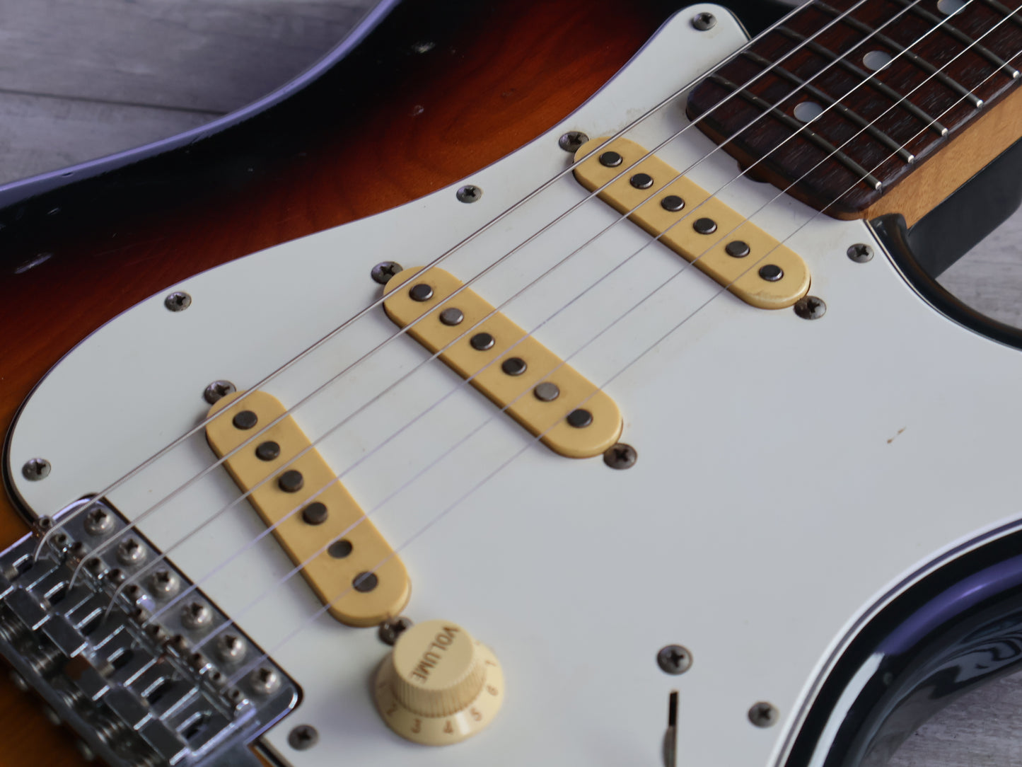 1985 Squier (by Fender Japan) CST-30 JV Series '72 Reissue Stratocaster (Sunburst)
