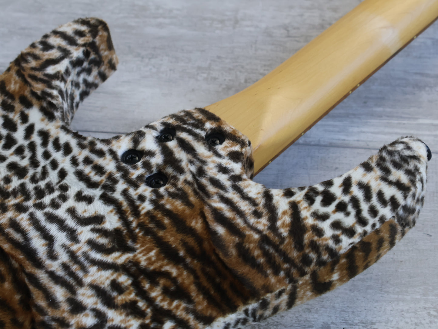 Grassroots (by ESP) G-HR-38 Horizon (Fuzzy Leopard)