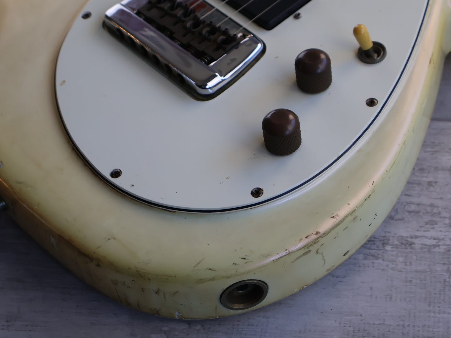 1983 Tokai Japan A-80D Talbo Blazing Fire Cast Aluminium Electric Guitar (Pearl White)