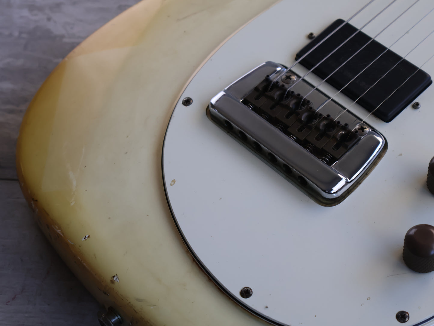 1983 Tokai Japan A-80D Talbo Blazing Fire Cast Aluminium Electric Guitar (Pearl White)