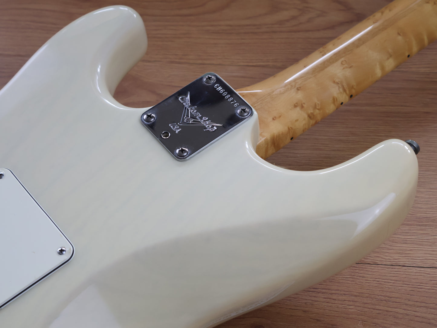 1997 Fender USA Custom Shop American Classic Stratocaster (White Blonde)