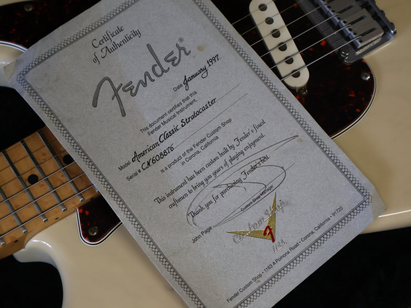 1997 Fender USA Custom Shop American Classic Stratocaster (White Blonde)