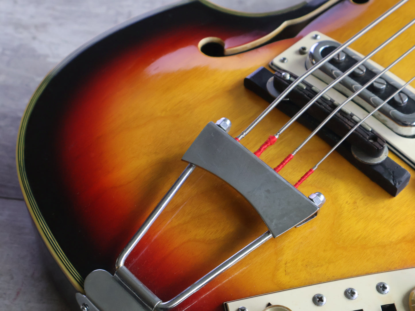 1960's Matsumoku Japan VB Series Violin Bass (Sunburst)