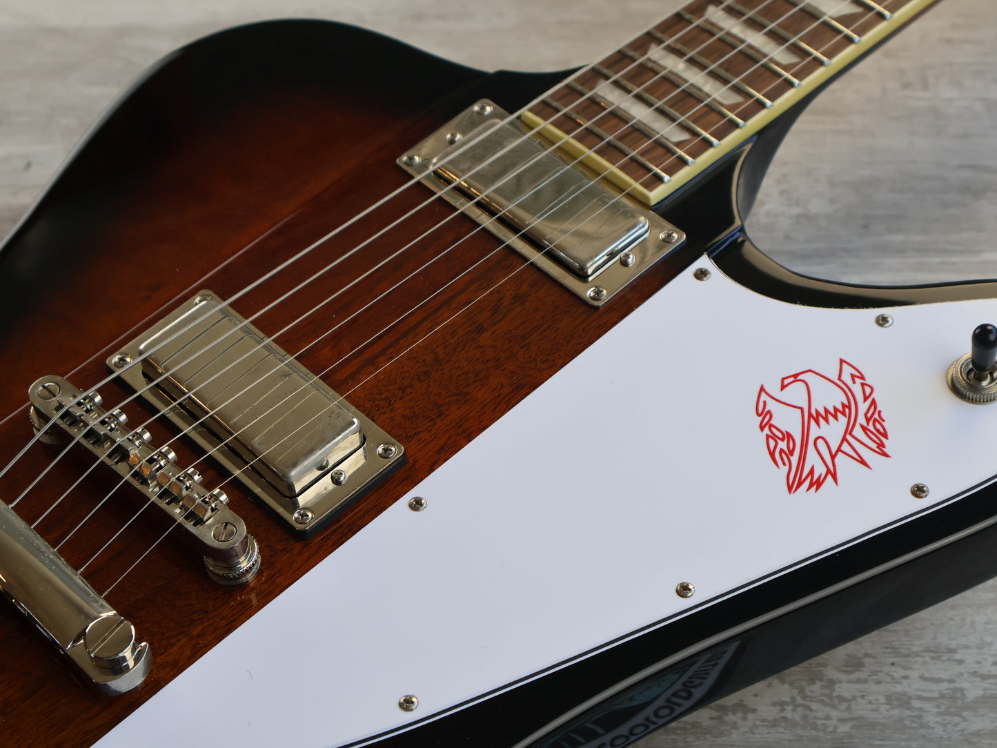 Epiphone "Inspired by Gibson" '63 Reissue Firebird (Vintage Sunburst)