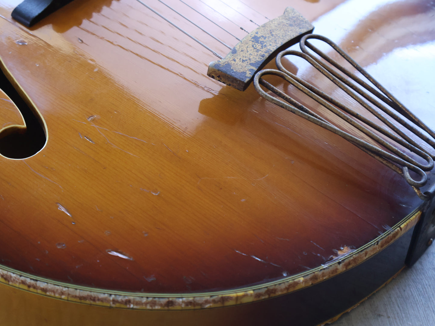 1974 Greco Japan "Byrdland" Hollowbody (Brown Sunburst)