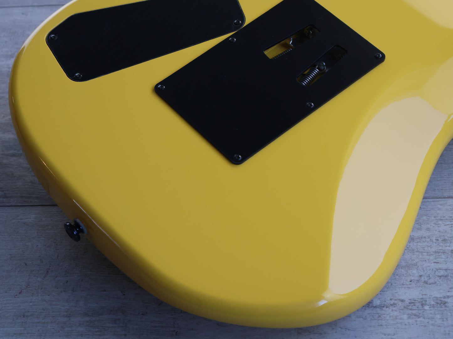 Kramer Baretta Floyd Rose (Bumblebee Yellow)