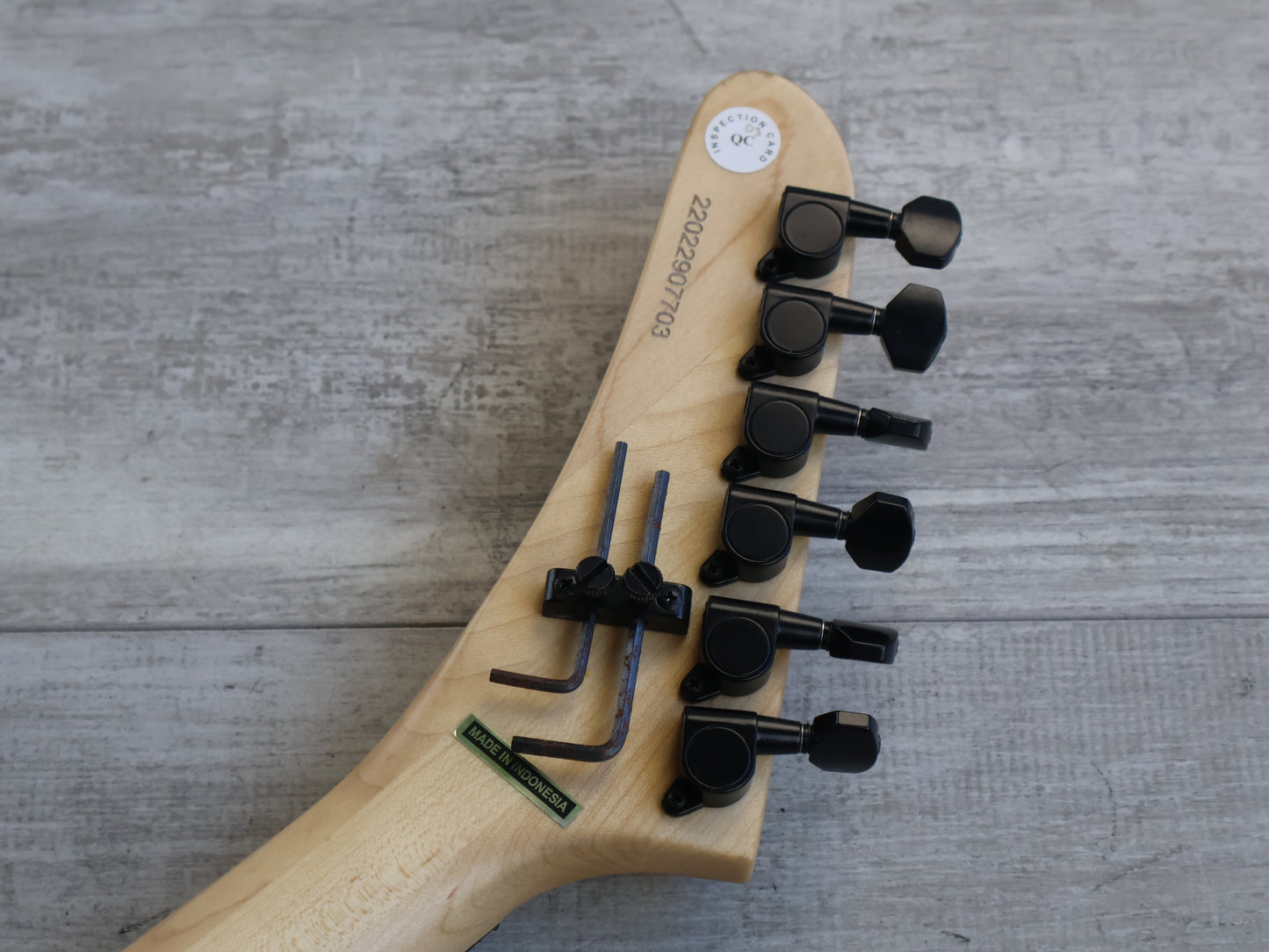 Kramer Baretta Floyd Rose (Bumblebee Yellow)