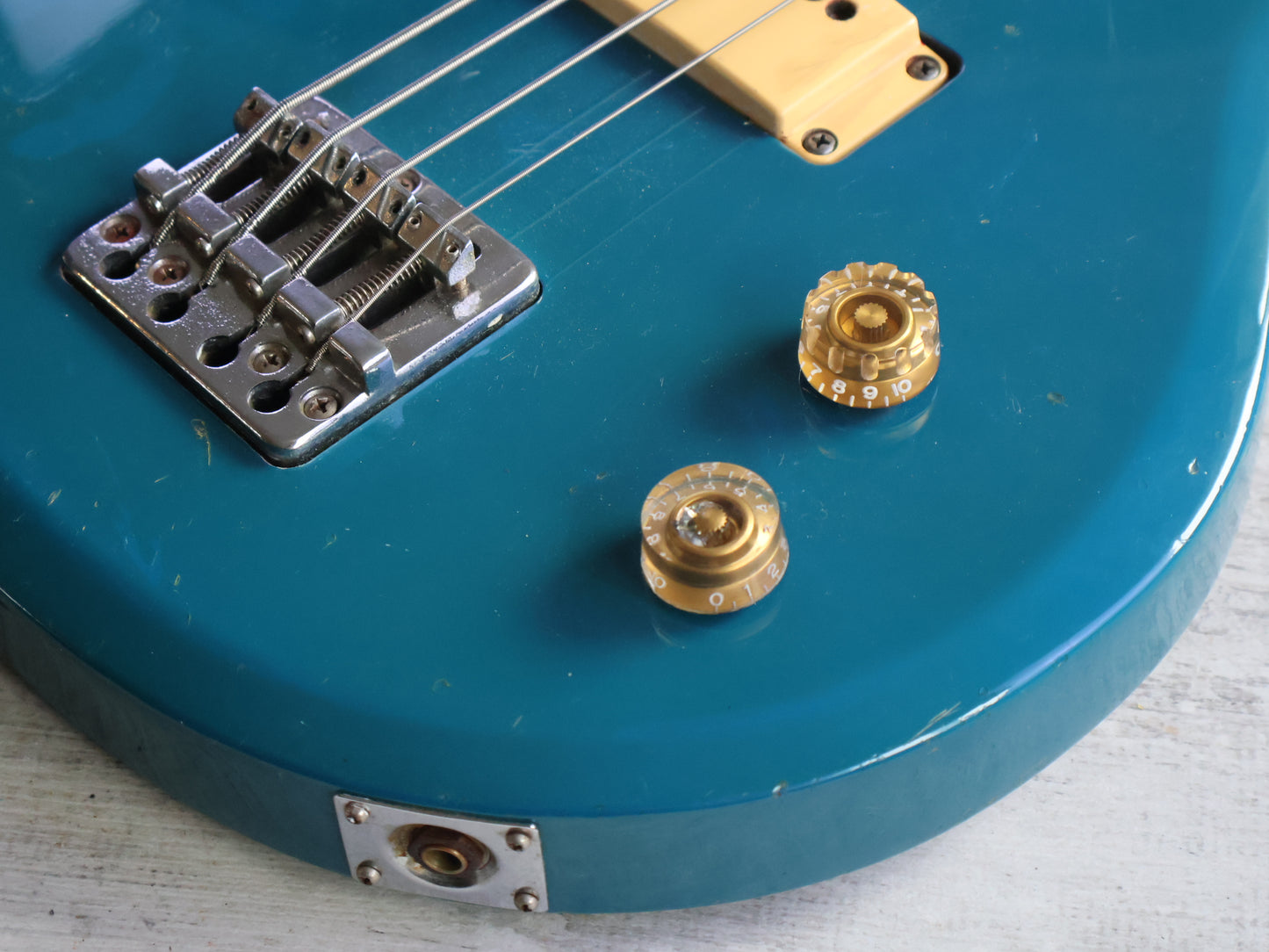 1981 Aria Pro II Japan CSB-380 Cardinal Medium Scale Bass (Blue)