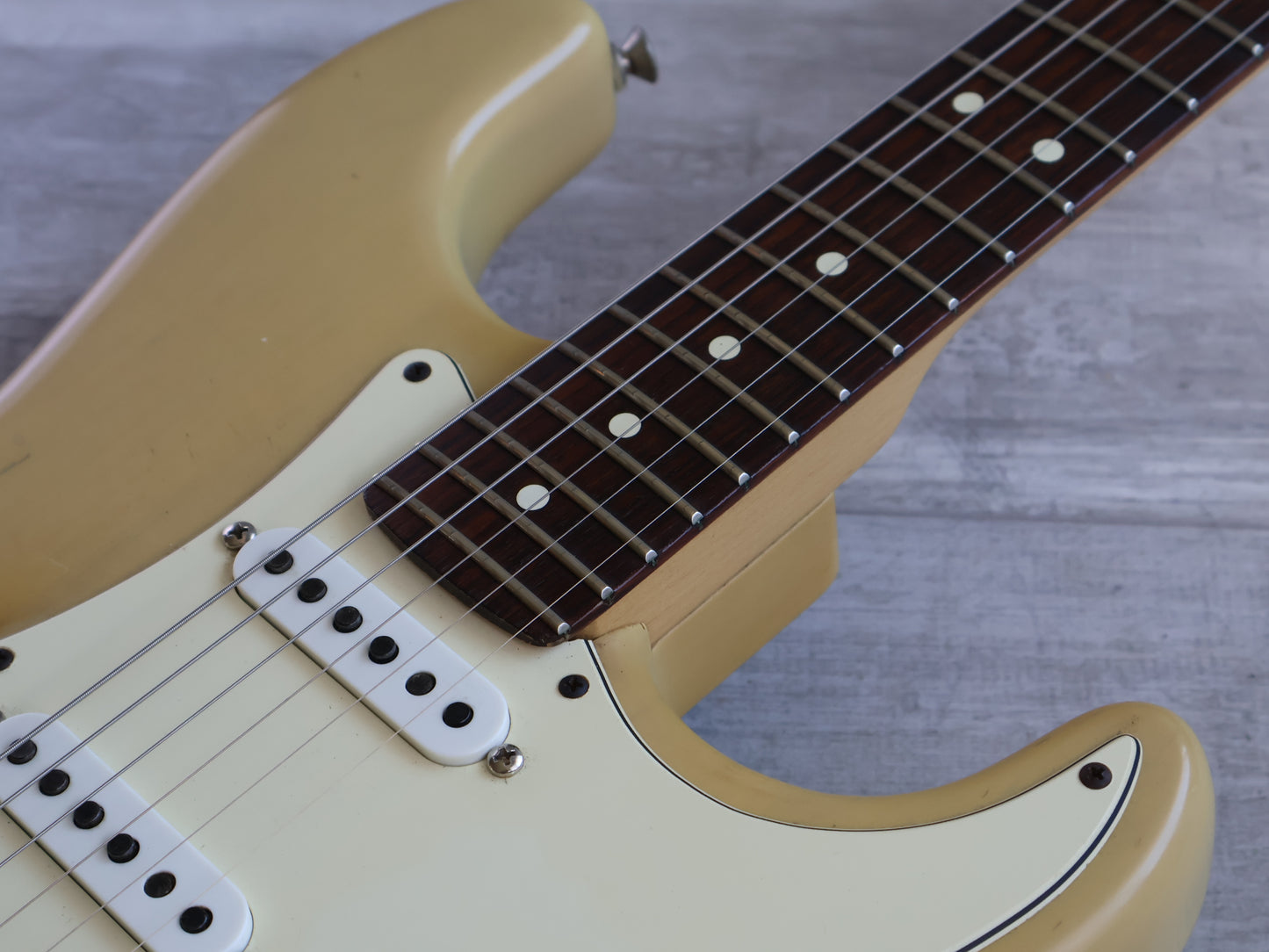 2006 Fender USA Highway One Stratocaster (Honey Blonde)