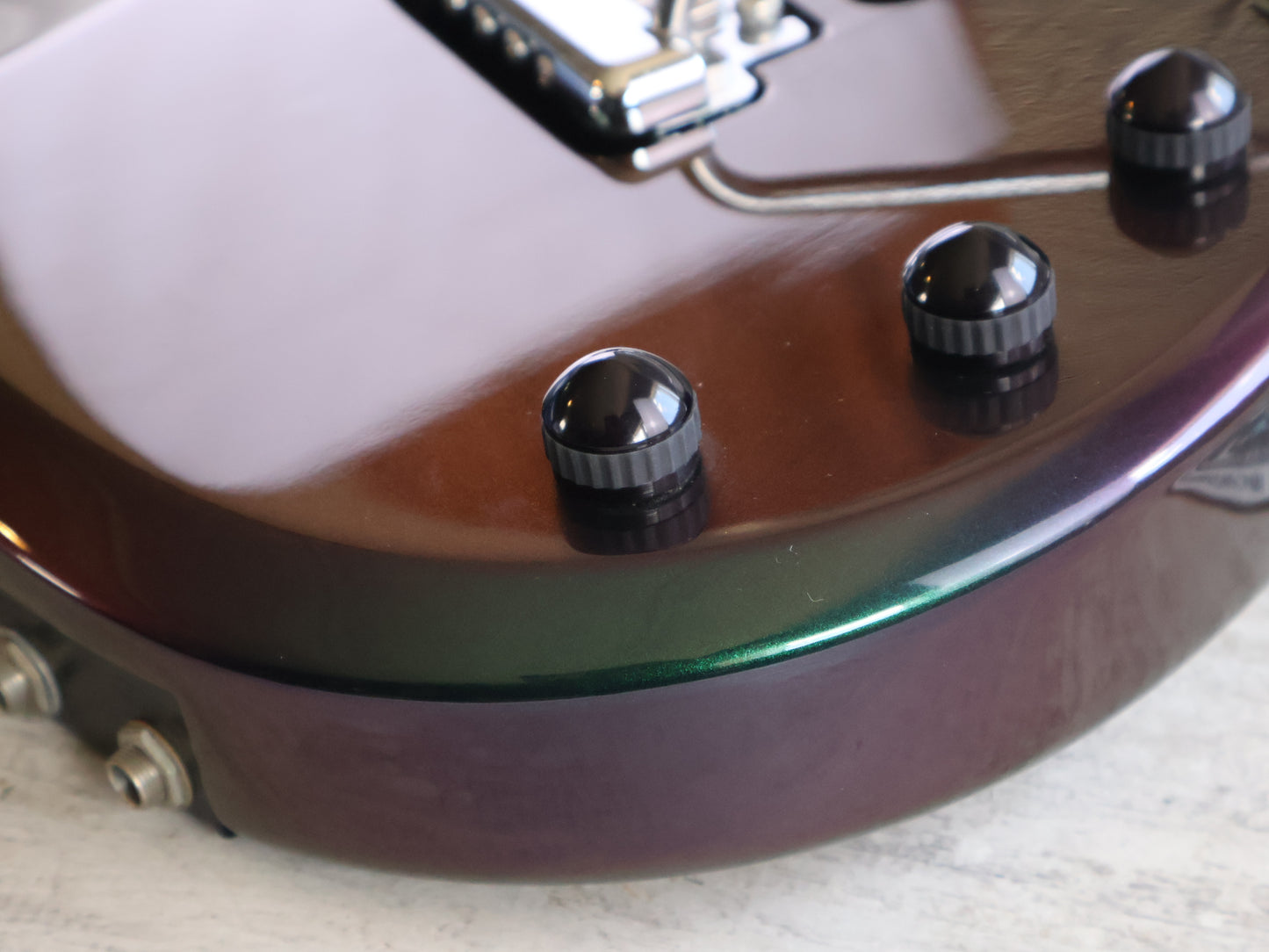 2008 Ernie Ball Music Man USA JP6 Petrucci Piezo (Mystic Dream)