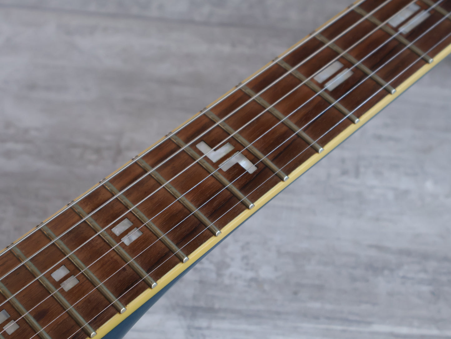 Italia Maranello Speedster Double Cutaway (Metallic Blue)