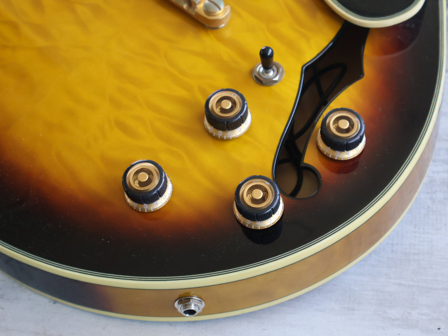 Ibanez Artcore AS93FM Expressionist  Semi Hollowbody (Antique Yellow Sunburst)