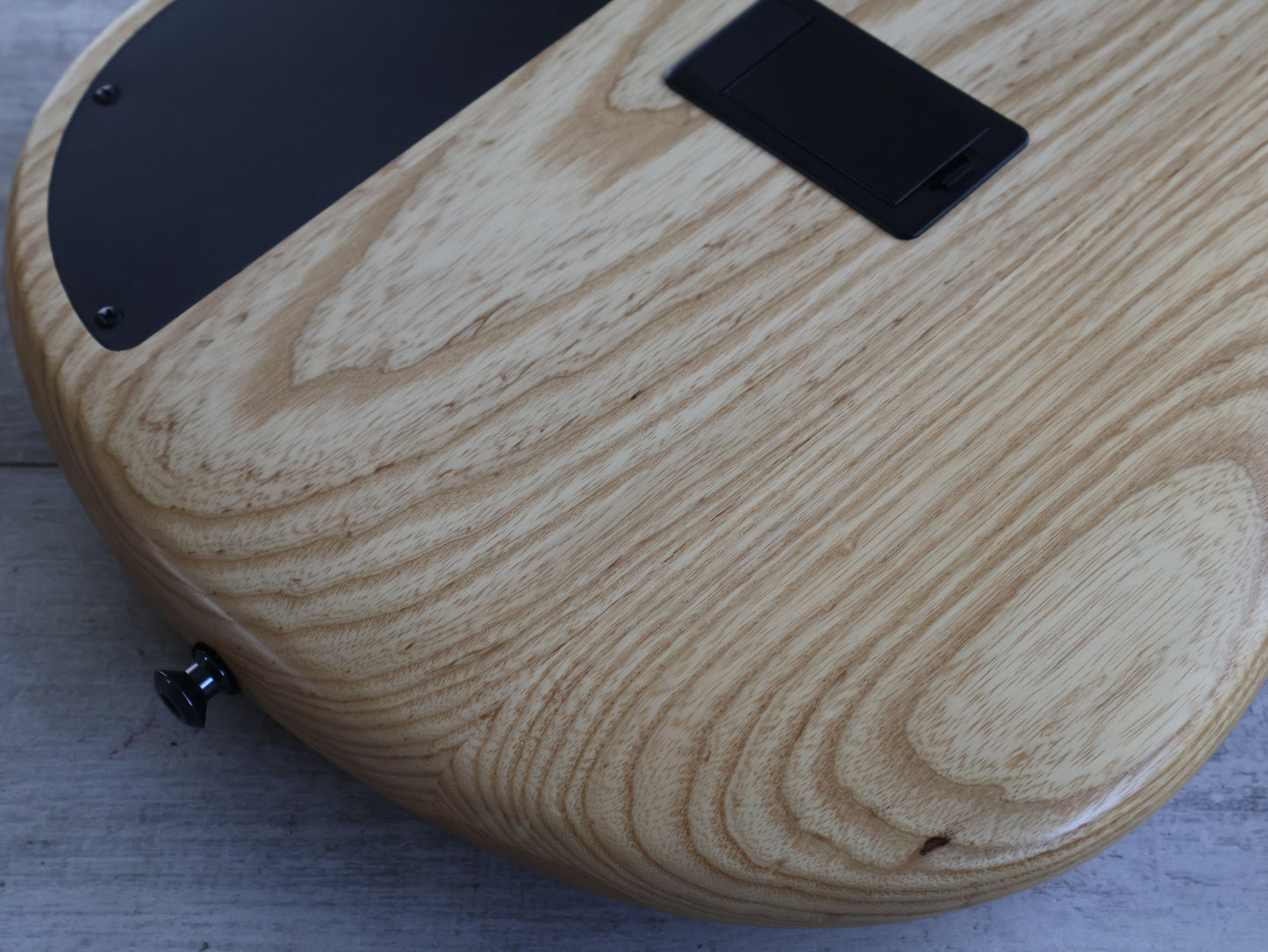 Ibanez SR600 NTF SDGR Bass Guitar (Natural Flat)