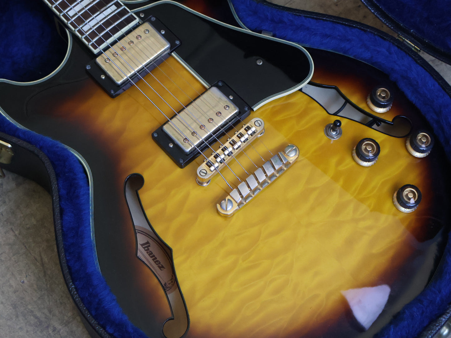 Ibanez Artcore AS93FM Expressionist  Semi Hollowbody (Antique Yellow Sunburst)