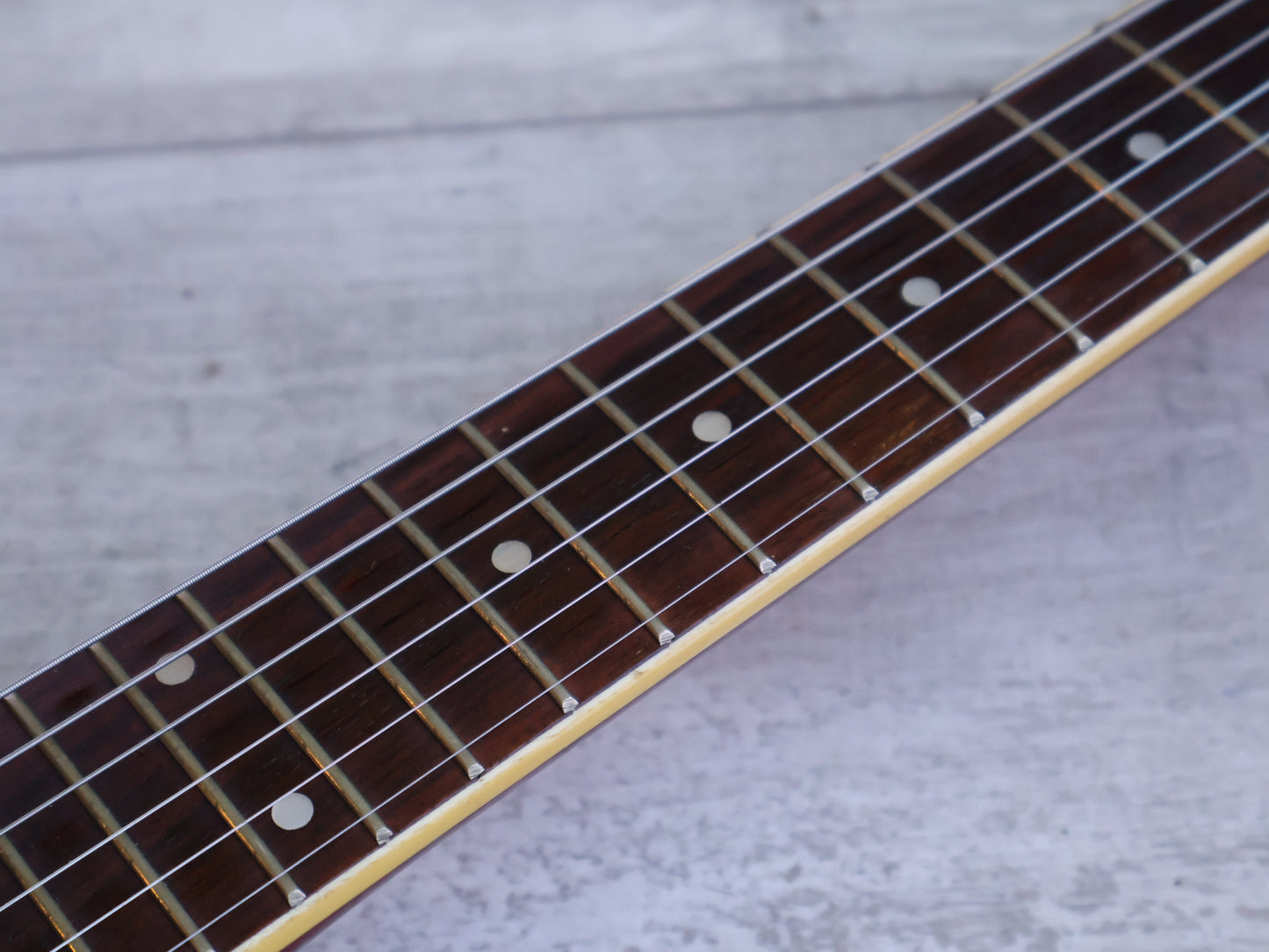 1980's Camel Japan Mini Les Paul (Sunburst)