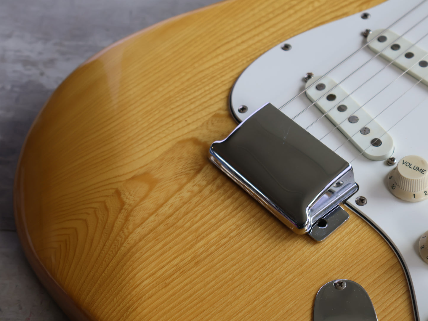 1978 Aria Pro II ST-400 Strikin' Sound Stratocaster (Natural)