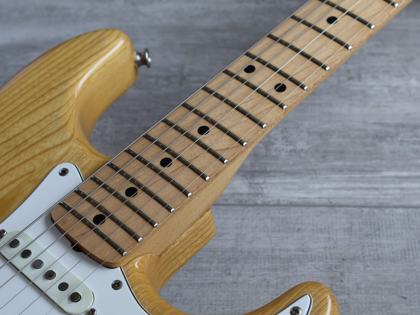 1978 Aria Pro II ST-400 Strikin' Sound Stratocaster (Natural)