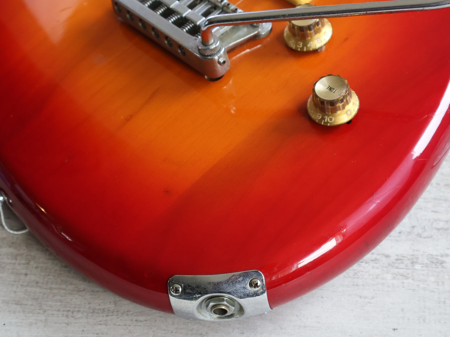 1981 Yamaha Japan SF3000 Super Flighter (Cherry Sunburst)