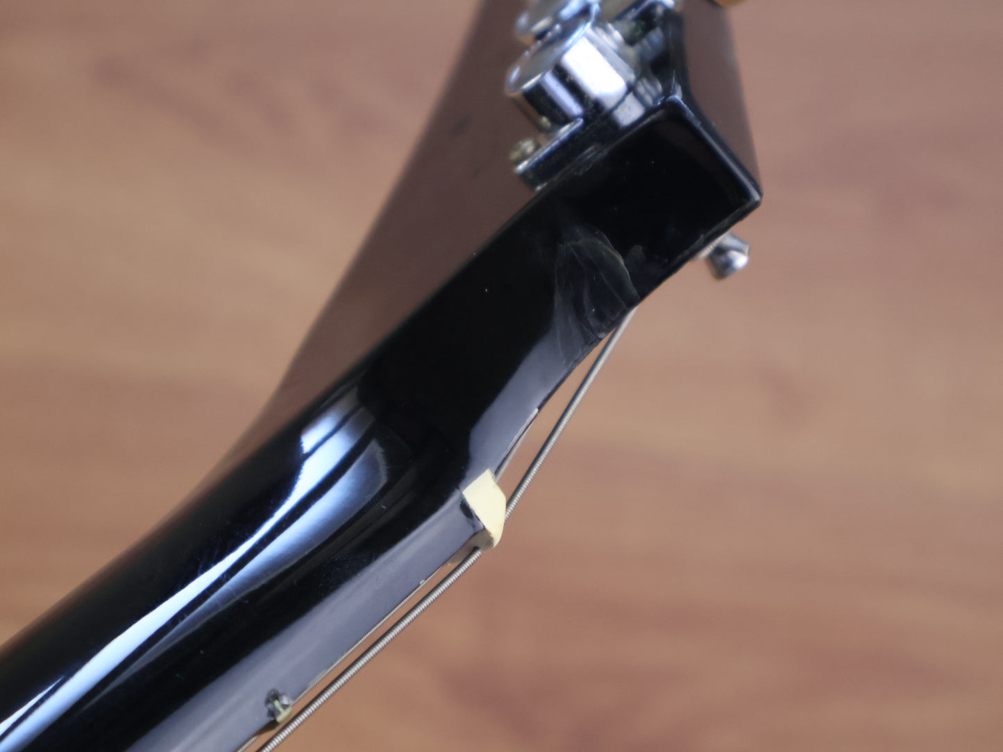 2007 Gibson EXP X-plorer New Century (Ebony w/Mirrored Guard)