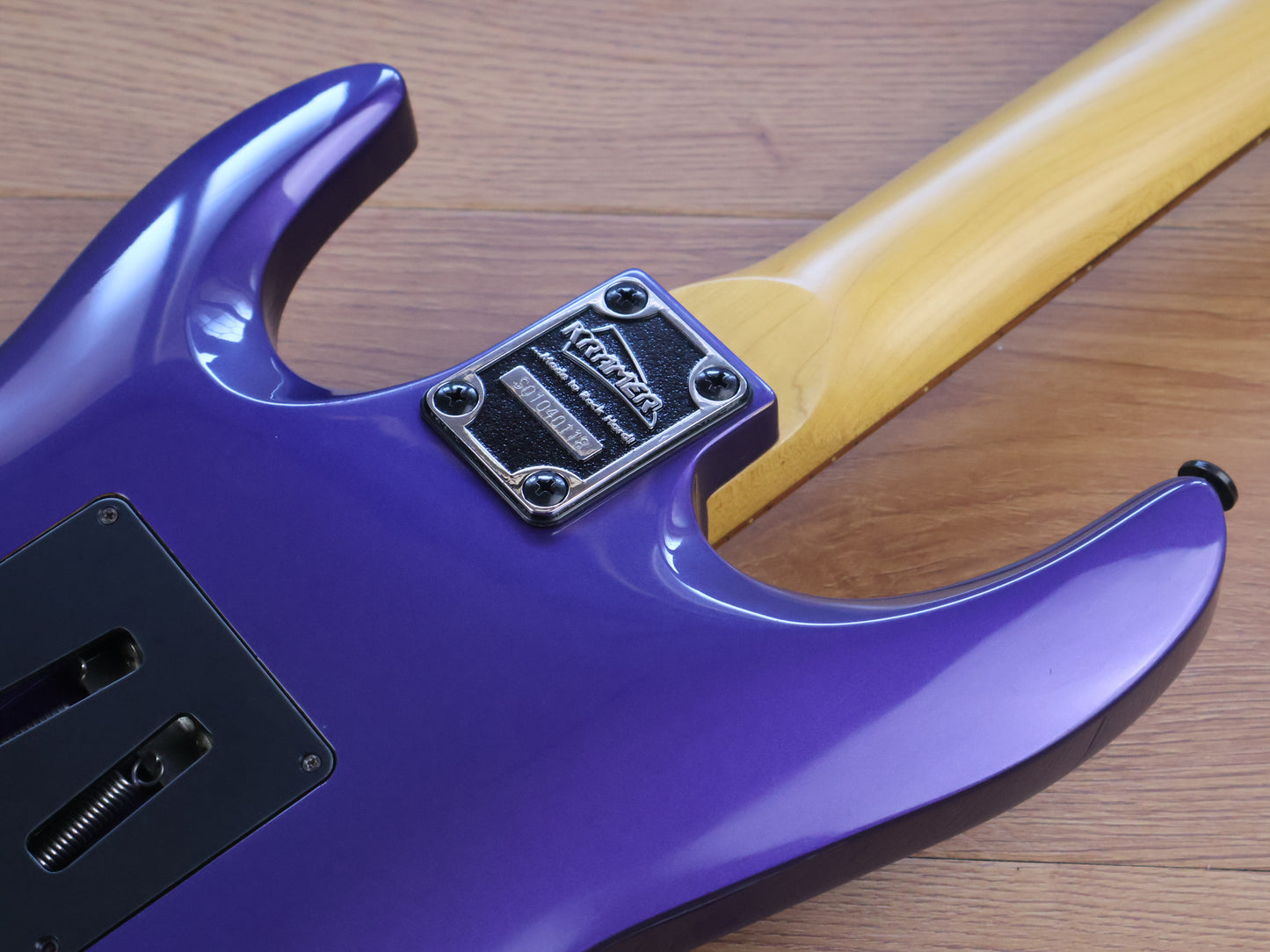 2001 Kramer Striker FR-422S Superstrat (Purple)