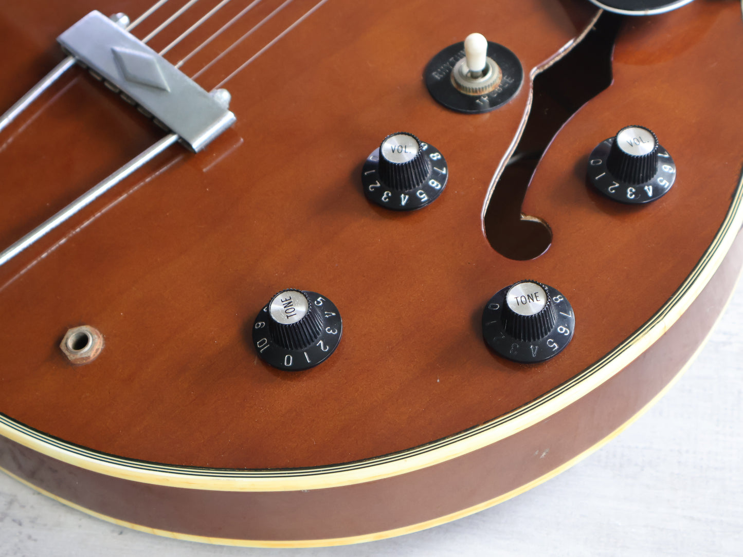 1970's Fresher Japan FE-351WN Semi Hollowbody (Walnut)