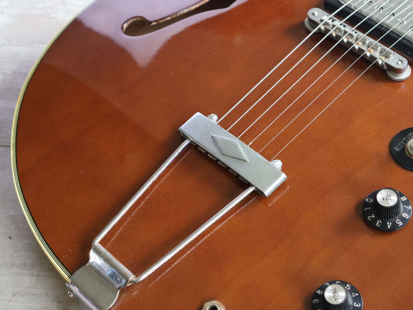 1970's Fresher Japan FE-351WN Semi Hollowbody (Walnut)