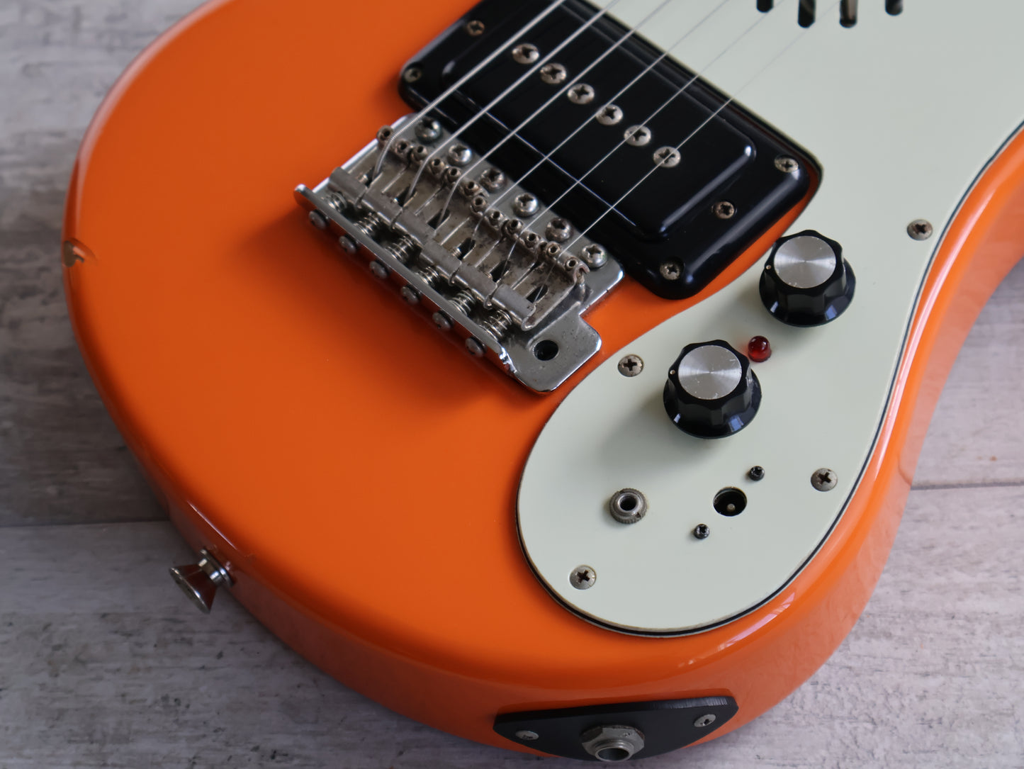Marine Rider Japan Mini Mosrite Travel Guitar (Capri Orange)