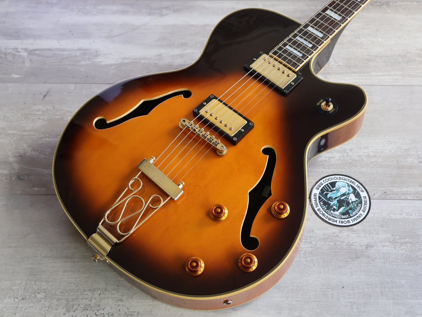 1990's Hohner SE-400 Hollowbody (Sunburst)