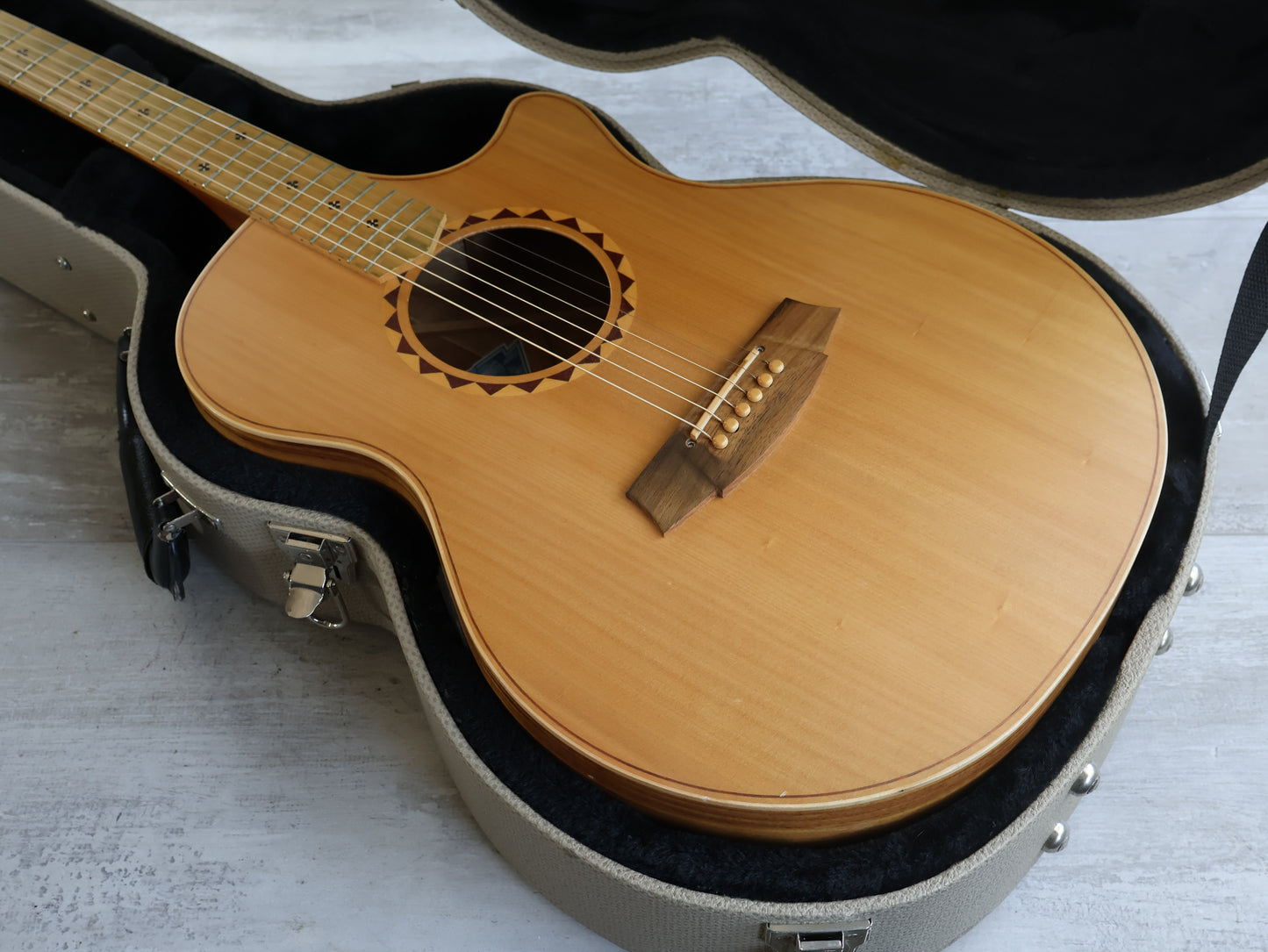 2017 Cole Clark CCAN2EC-BBSB Angel 2 Acoustic