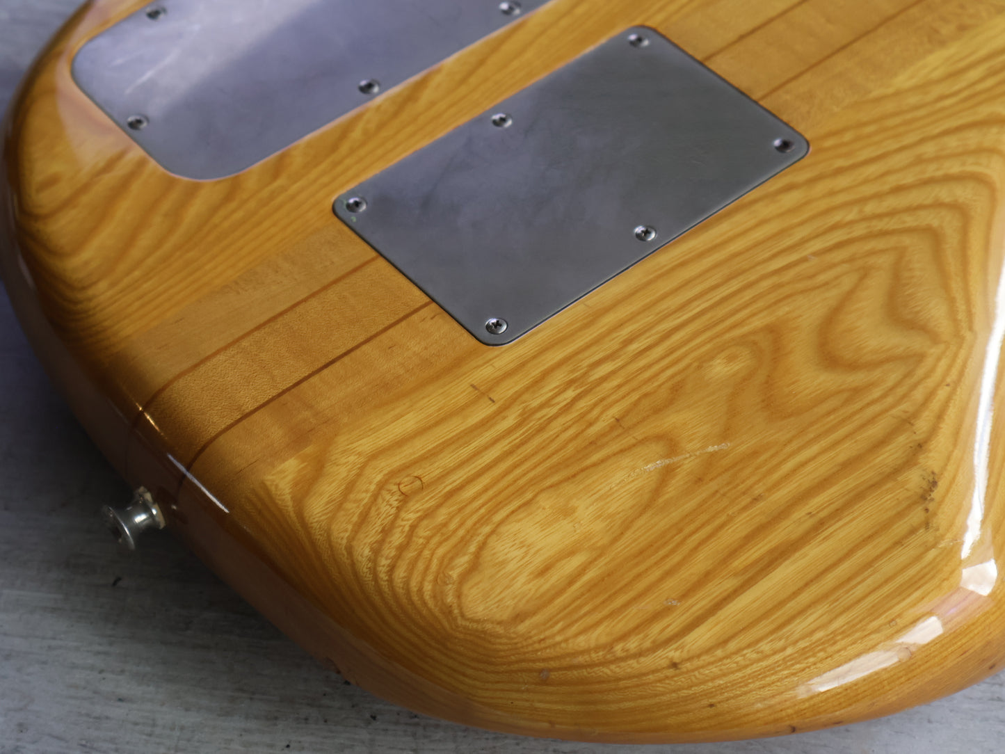 1979 Greco GOII 700 Neckthrough Electric Guitar w/Seymour Duncan's (Natural)