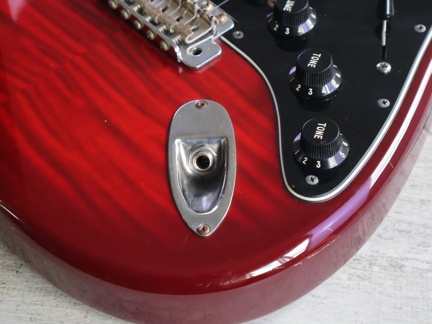 1992 Squier Japan SST-33 "Silver Series" Stratocaster (Redburst Fotoflame)